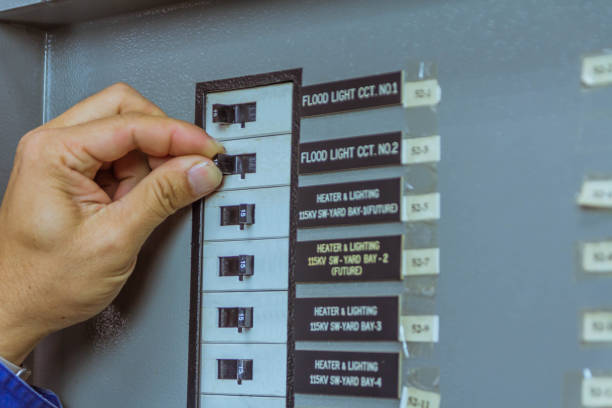 Hand switching a circuit breaker